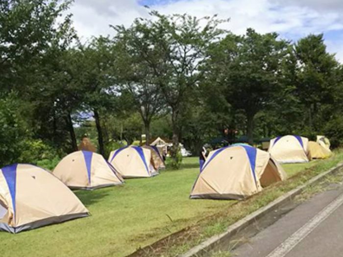 キャンプ場