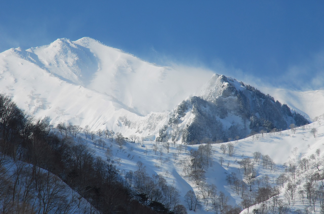 荒沢岳